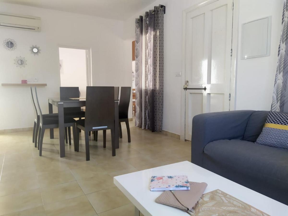 פונטה פרימה Hermosa Casa Con Piscina Cerca De La Playa De Punta Prima מראה חיצוני תמונה